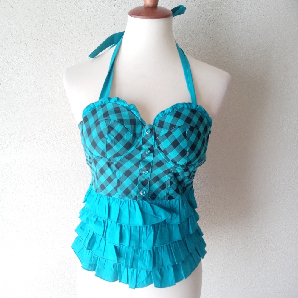 5 for $25 ❤NWT Halter-Neck Top